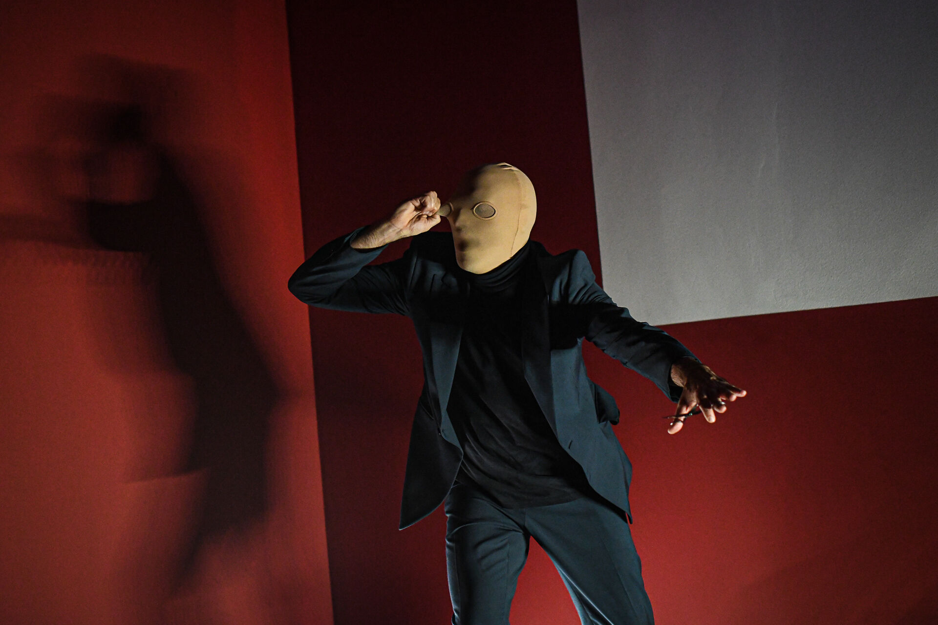 All is Good in Heaven. Farma v jeskyni. Foto: Michal Hančovský.